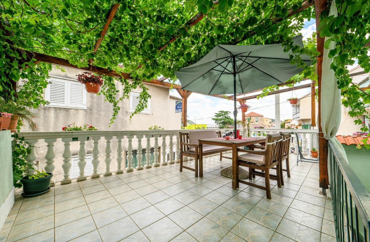 Apartment Dada Šibenik Exterior foto